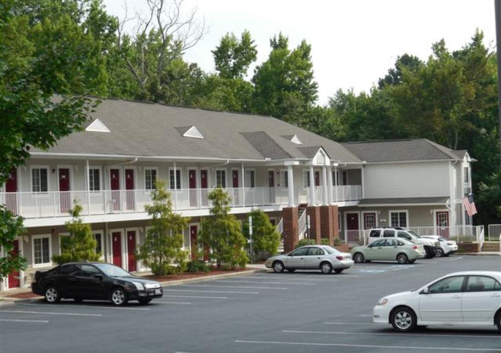 Affordable Suites Greenville Exterior photo